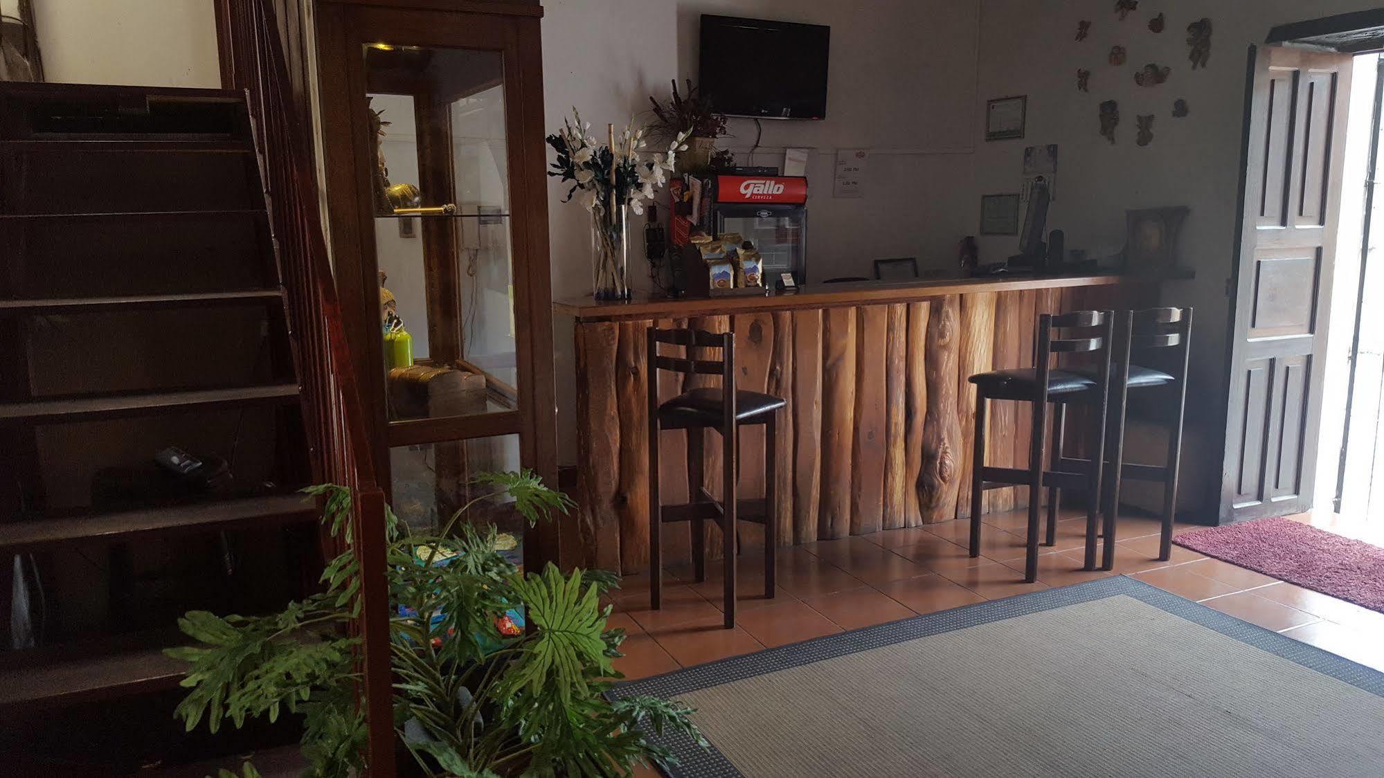 Hotel Las Piletas Антигуа-Гватемала Экстерьер фото