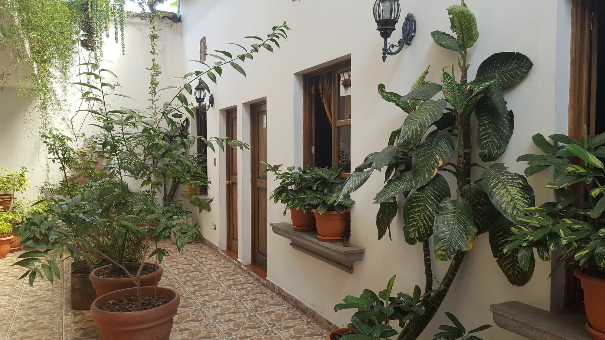 Hotel Las Piletas Антигуа-Гватемала Экстерьер фото